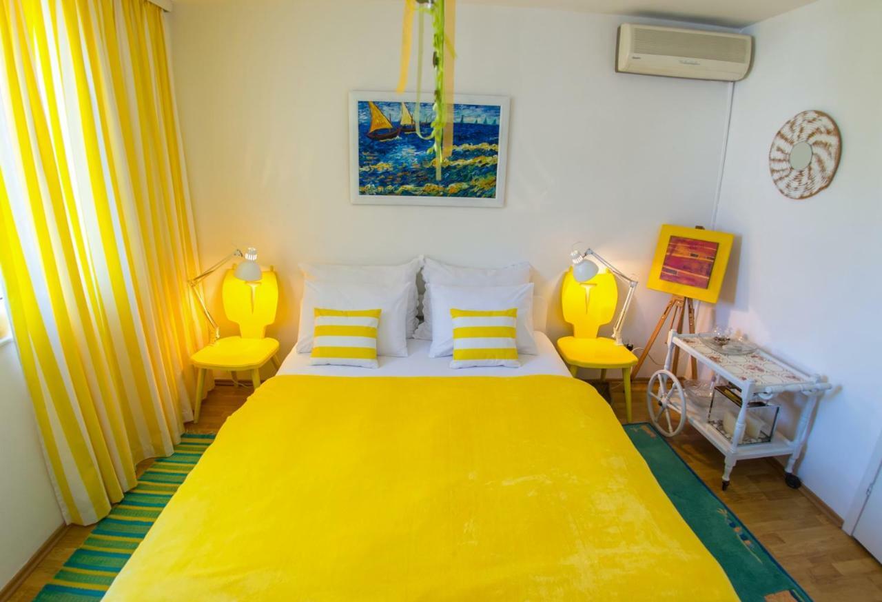 Yellow Lily Mostar Apartman Exterior foto